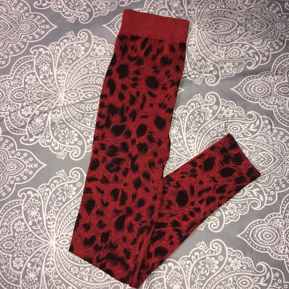Animal Print Leggings 🐆